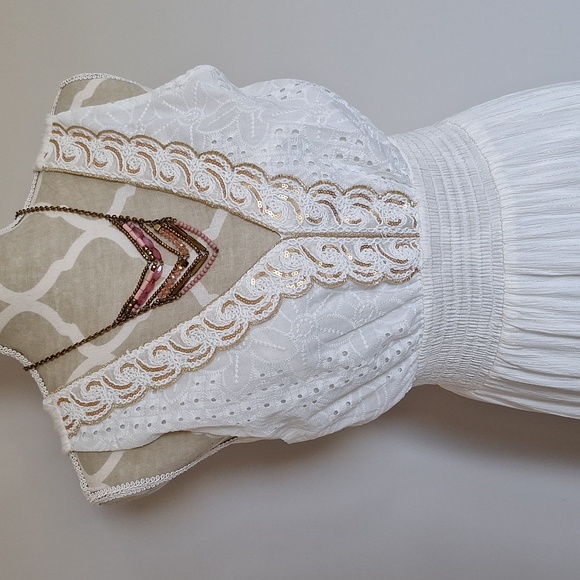 NWOT[M] Ivory Dress Gold Accenct Brocade - Picture 2 of 9